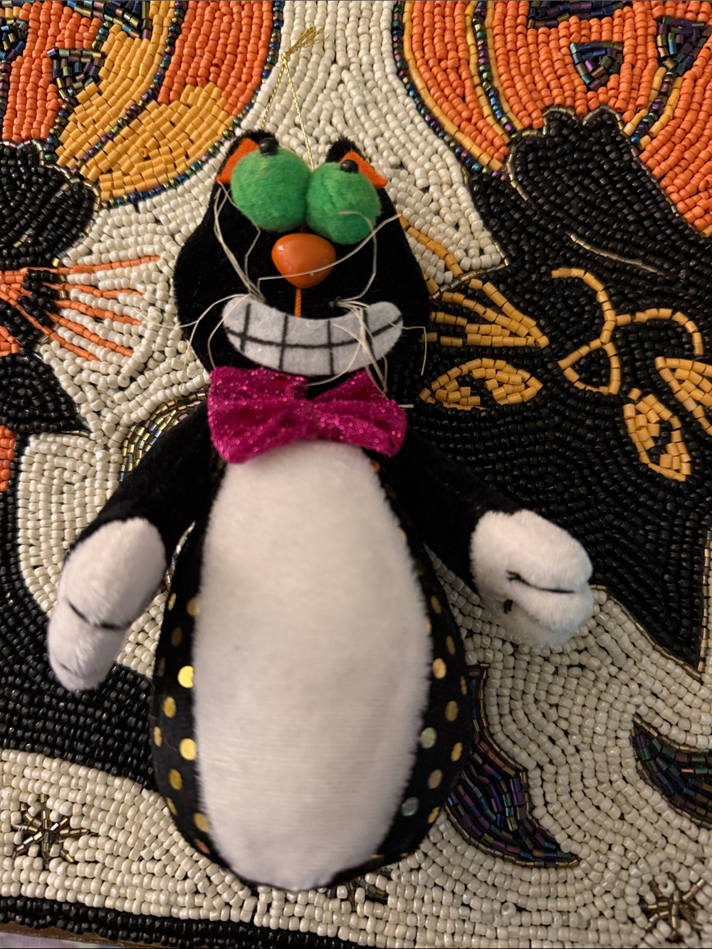 Small Halloween cat plush